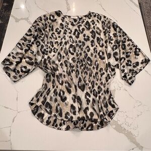 Chico’s Size 2 Womens Leopard Print Kimono Blouse Top US Size L / 12 Satin S/S